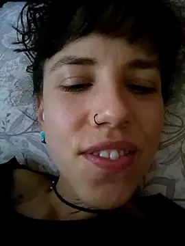 Lyrass online show from 11-17-25, 03:16