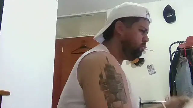 GABRIELGARCIA1313 online show from 06-20-26, 09:09