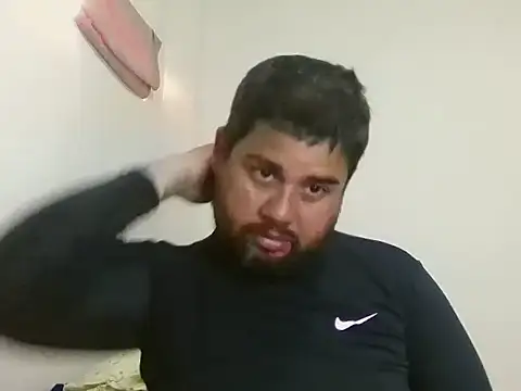 GABRIELGARCIA1313 online show from 06-10-26, 10:22