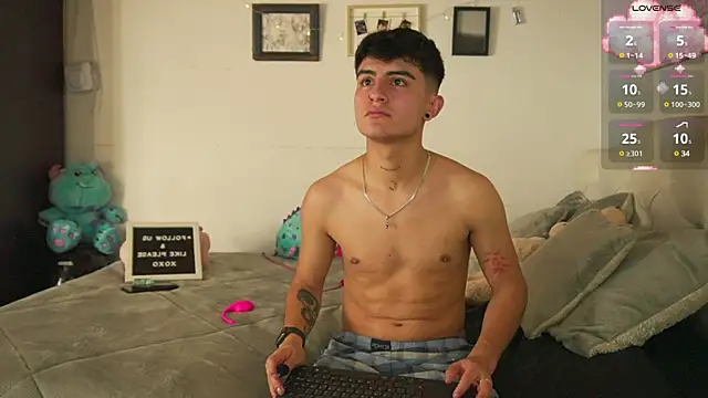 tommy and sophie online show from 12-19-24, 06:56