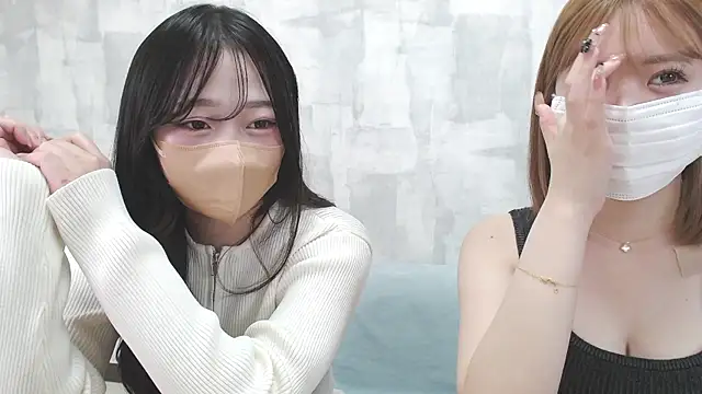 LOVE MOMO LOVE online show from 11-29-25, 11:21