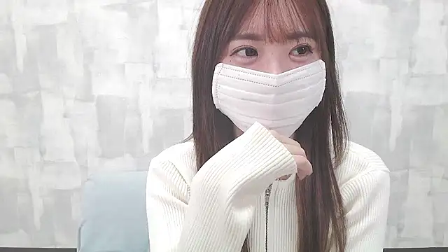 LOVE MOMO LOVE online show from 11-13-25, 11:25