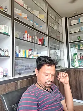 Raj1043 online show from 04-12-26, 10:40