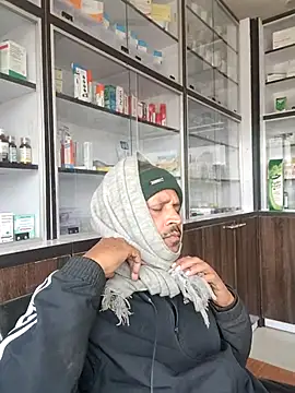 Raj1043 online show from 12-21-25, 06:48