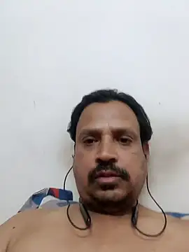 Raj1043 online show from 01-24-25, 10:32