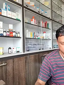 Raj1043 online show from 03-11-26, 06:51