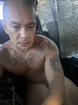 EatMyCake831 online show from 10-28-25, 06:40