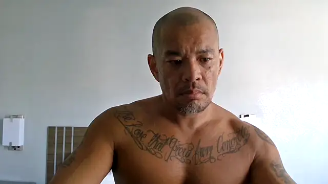 EatMyCake831 online show from 09-30-25, 07:31