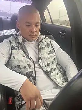 EatMyCake831 online show from 10-30-25, 08:17