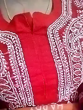 Snapshot of Miss_alka chatting on 03-04-25, 03:04 Miss alka online show from 03-04-25, 03:04