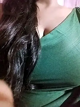 Snapshot of Miss_alka chatting on 03-02-25, 06:24 Miss alka online show from 03-02-25, 06:24