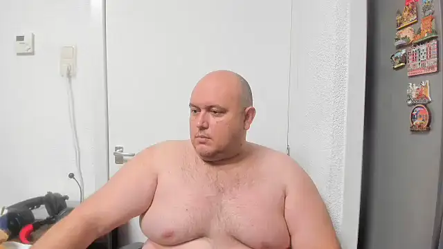 BigromeoXX online show from 01-14-26, 09:18