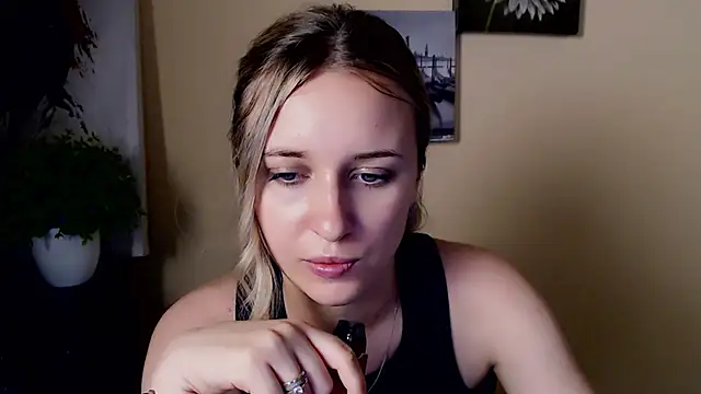  Nicole new online show from 06-07-26, 10:31