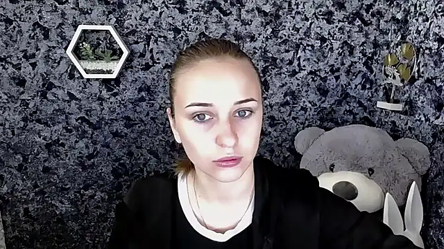 Snapshot of _Nicole_new chatting on 02-20-26, 10:17 Nicole new online show from 02-20-26, 10:17