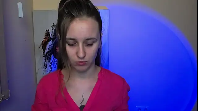 Snapshot of _Nicole_new chatting on 02-19-25, 01:17  Nicole new online show from 02-19-25, 01:17