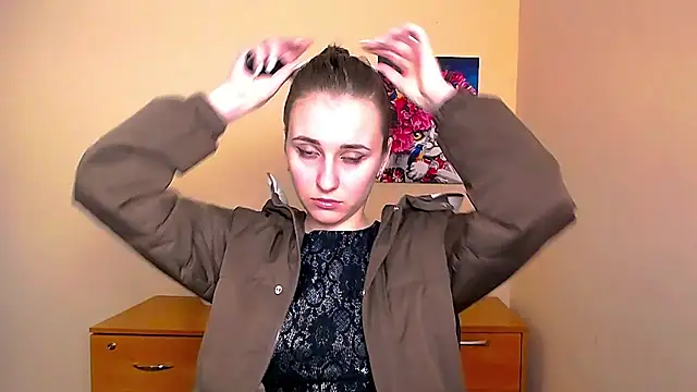 Snapshot of _Nicole_new chatting on 03-15-25, 01:40  Nicole new online show from 03-15-25, 01:40