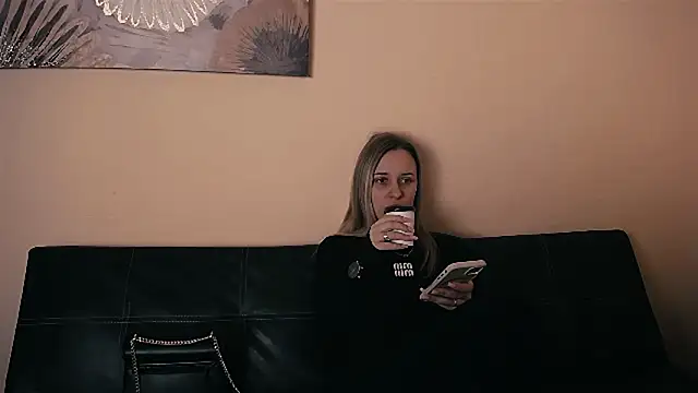 Nicole new online show from 03-21-26, 11:25