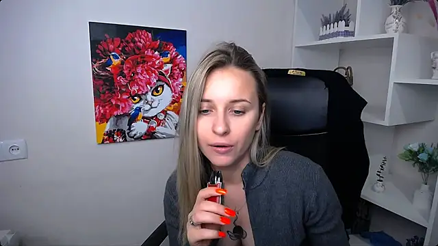  Nicole new online show from 05-17-26, 10:15