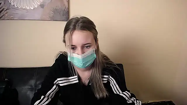 Snapshot of _Nicole_new chatting on 01-06-26, 04:44 Nicole new online show from 01-06-26, 04:44