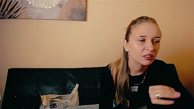  Nicole new online show from 03-25-26, 10:25