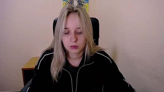 Snapshot of _Nicole_new chatting on 09-25-25, 11:49  Nicole new online show from 09-25-25, 11:49