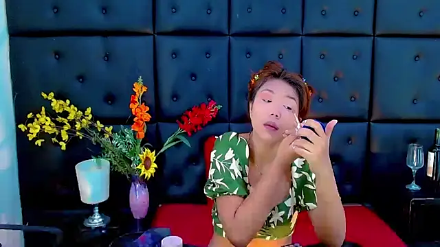 Isalombardi online show from 02-10-26, 02:54