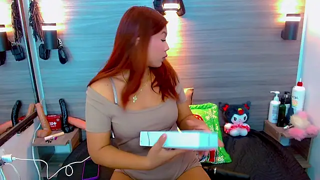 Isalombardi online show from 12-22-25, 08:20