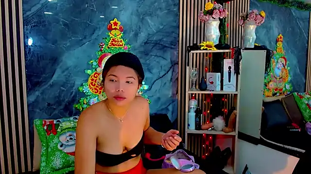 Isalombardi online show from 12-18-25, 04:06