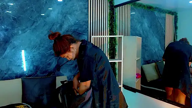 Isalombardi online show from 01-15-26, 03:43