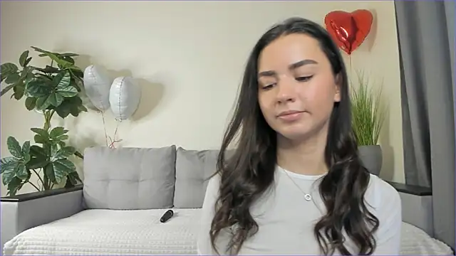 Snapshot of NicoleLuv chatting on 03-07-25, 01:29 NicoleLuv online show from 03-07-25, 01:29