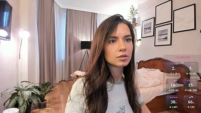 NicoleLuv online show from 05-28-26, 04:46
