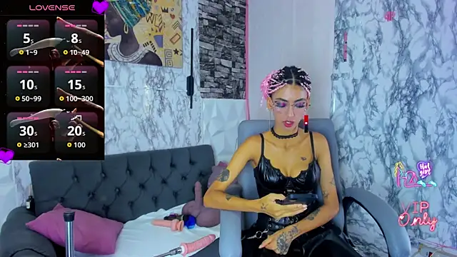 Queen Cuarxxo online show from 04-19-26, 12:55