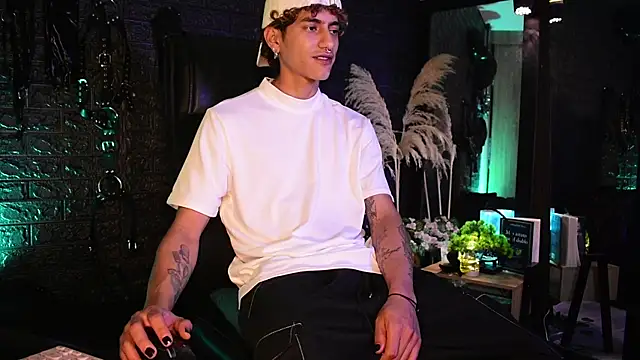 DemonKush-- online show from 10-29-25, 08:52