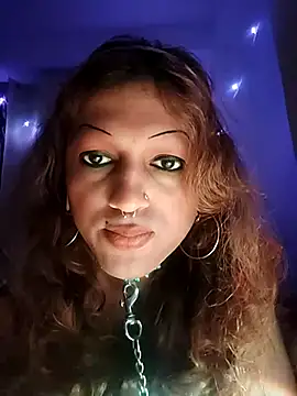 Snapshot of MmmMonikaBabie chatting on 09-18-25, 07:28 MmmMonikaBabie online show from 09-18-25, 07:28