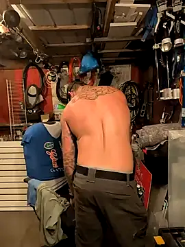 jtw14 online show from 09-28-25, 02:40