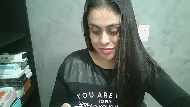 amorinha99 online show from 05-16-26, 06:29