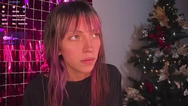 MiaGoth  online show from 12-23-25, 12:22