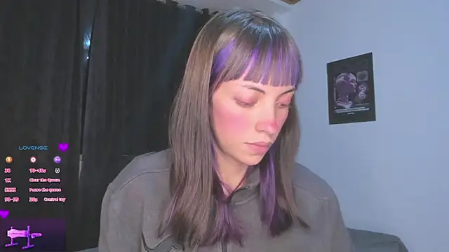 MiaGoth  online show from 10-09-25, 04:57