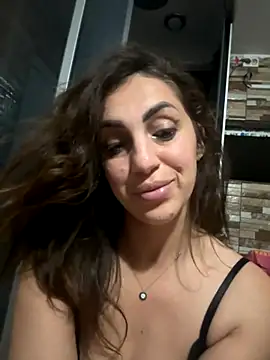 EmaSkyes online show from 11-09-25, 06:45