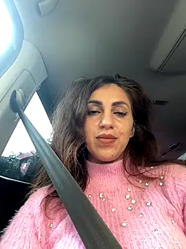 EmaSkyes online show from 10-17-25, 06:50