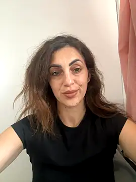 EmaSkyes online show from 11-26-25, 09:53