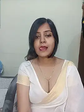 Miss-Riyasingh online show from 05-17-26, 05:24