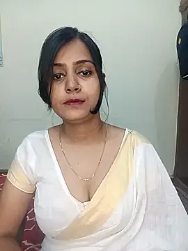 Miss-Riyasingh online show from 04-19-26, 06:10
