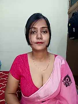 Miss-Riyasingh online show from 04-11-26, 01:48