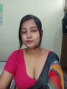 Miss-Riyasingh online show from 05-26-26, 04:21