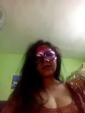 DesiMuffin online show from 02-19-25, 06:33