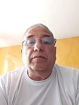MATTHEW MRANDA online show from 05-23-26, 04:06