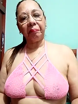 MATTHEW MRANDA online show from 11-26-25, 01:27