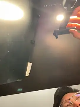 BenBenBom online show from 12-18-25, 07:18