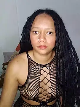 Snapshot of Kassandra_12 chatting on 09-21-25, 04:28 Kassandra 12 online show from 09-21-25, 04:28